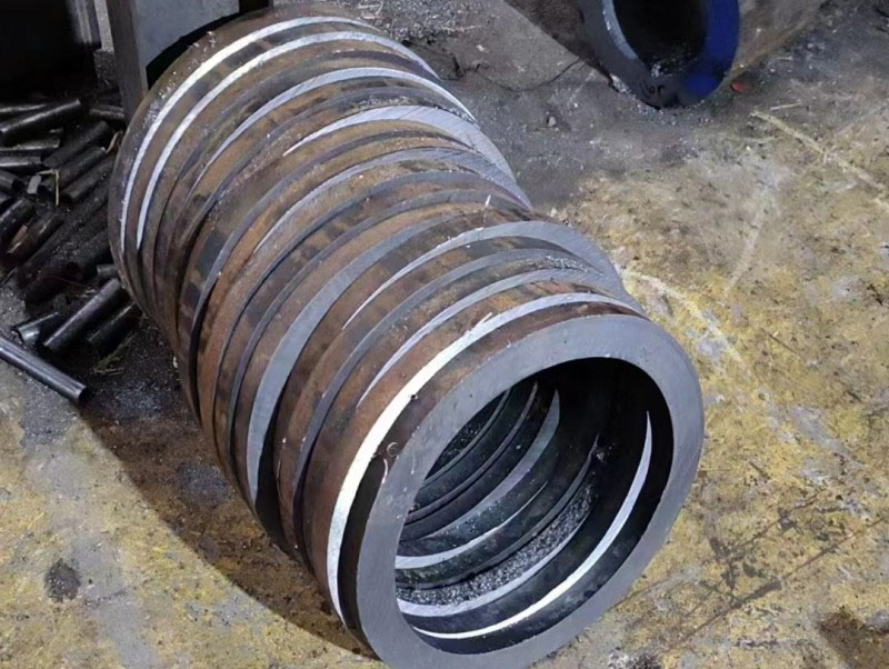 尖扎30CrMo无缝钢管切割